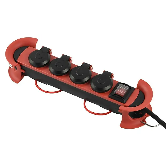 Base de enchufe múltiple - x 4, Negro/Rojo, Longitud del cable: 4 m, IP44, Con interruptor - Regleta de alimentación roja y negra con cuatro enchufes e interruptor para uso doméstico, ideal para conectar varios dispositivos.