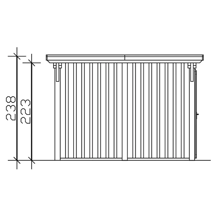 SKAN HOLZ Carport Emsland - Außenmaß inkl. Dachüberstand (B x T): 3,54 x 8,46 m, Einzelcarport, Weiß, Materialspezifizierung Dach: EPDM-Folie, Fichte, Mit Abstellraum - Ansicht einer Holzhütte mit den Maßen 238 cm Höhe und 223 cm Nutzhöhe. Die Hütte besteht aus vertikalen Brettern und einem Dach.