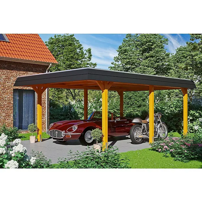SKAN HOLZ Carport Wendland - Außenmaß inkl. Dachüberstand (B x T): 4,09 x 6,28 m, Einzelcarport, Eiche Hell, Farbe Dach: Anthrazit, Materialspezifizierung Dach: EPDM-Folie, Fichte - Ein stilvoller Carport mit einem Oldtimer und einem Motorrad darunter. Der Carport bietet Schutz vor den Elementen und fügt sich nahtlos in die Umgebung ein.