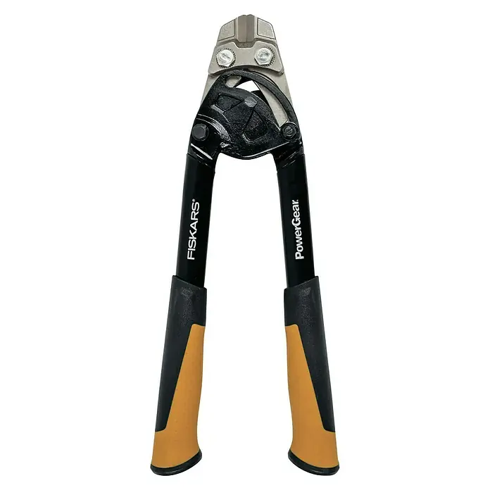 Fiskars PowerGear Bolzenschneider - Länge: 35,5 cm, Schwarz - Nahaufnahme einer Fiskars PowerGear Astschere mit schwarzen und orangefarbenen Griffen, ideal für müheloses Schneiden im Garten.