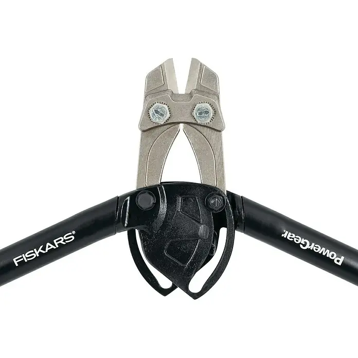 Fiskars PowerGear Bolzenschneider - Länge: 35,5 cm, Schwarz - Nahaufnahme einer Fiskars Powergear-Bolzenschere mit schwarzen Griffen und silbernen Klingen vor schwarzem Hintergrund.