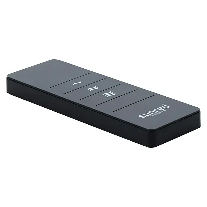 Sunred Royal Diamond Wandheizstrahler Dark - 2.500 W, 81,7 x 10 x 14,1 cm - Nahaufnahme der Sunred-Fernbedienung für Heizsysteme mit drei Heizstufen.