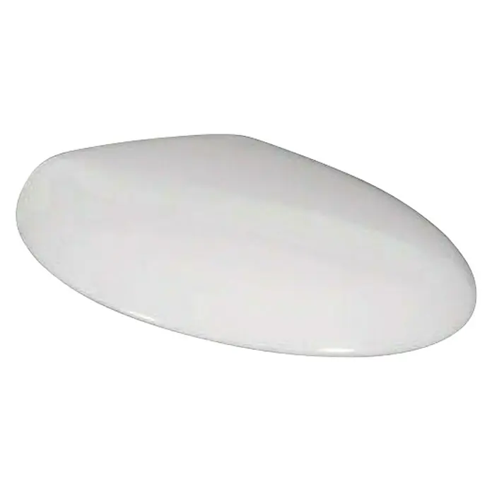 Villeroy & Boch WC-Sitz Pure Stone - Duroplast, Weiß, Mit Absenkautomatik - Nahaufnahme einer weißen ovalen Keramikplatte mit glatter Oberfläche und subtilen Glanzlichtern auf schwarzem Hintergrund.
