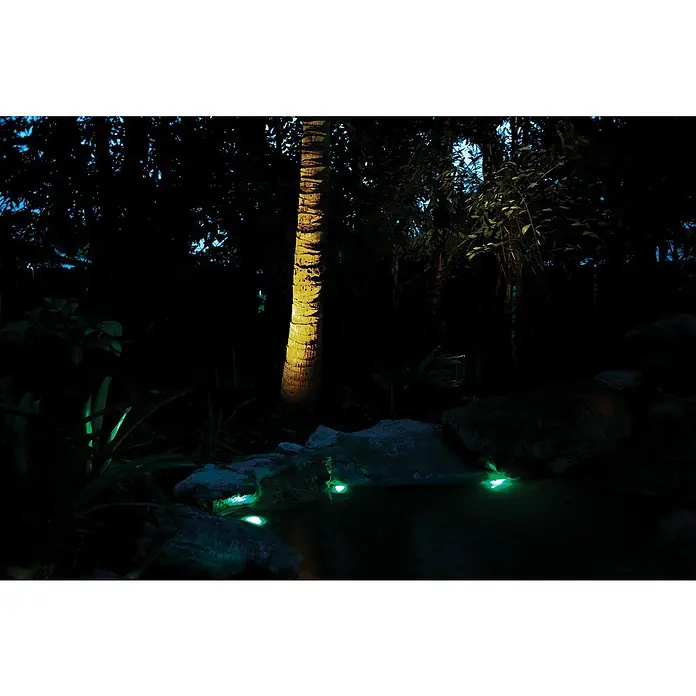 Pontec Teichbeleuchtung PondoStar LED - 3 Stk., Lichtfarbe: RGB - Stimmungsvolle Gartenteichbeleuchtung mit grünen Lichtern, die Steine und Pflanzen hervorheben und eine beruhigende Atmosphäre schaffen.