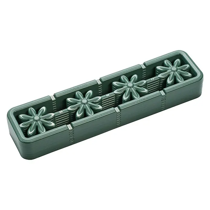 Garantia Wasserspender System Flora - Kunststoff - Eine grüne Eiswürfelform mit vier blumenförmigen Fächern für dekorative Eiswürfel.