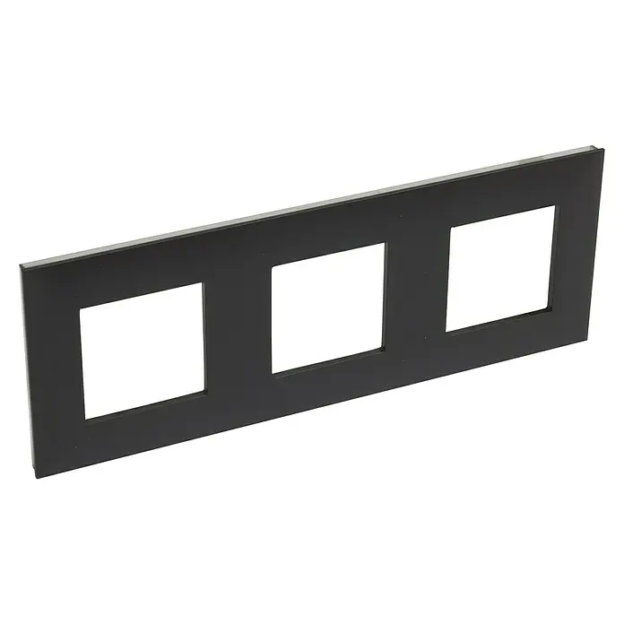 Legrand Valena Next Marco - Negro, Modelo de mecanismos: x 3, Plástico, Colocar - Una toma de un marco de dispositivo negro para tres módulos, que ofrece un diseño moderno para la instalación de dispositivos eléctricos.