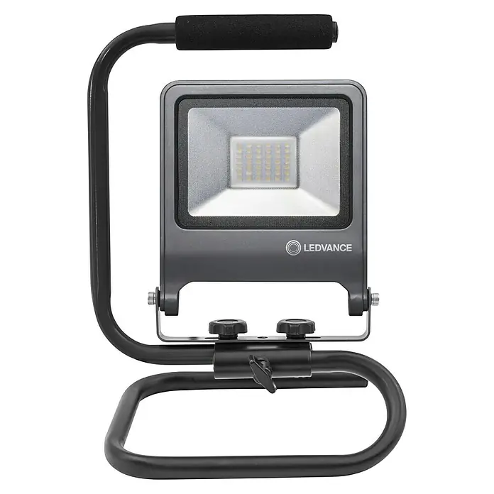 Ledvance LED-Strahler Floodlight - 30 W, 2.400 lm, 4.000 K, IP65 - LEDVANCE LED-Baustrahler mit robustem Gestell und praktischem Tragegriff für den flexiblen Einsatz auf Baustellen oder im Außenbereich.