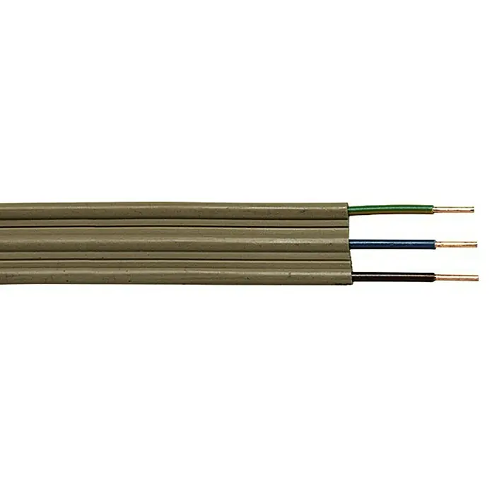 Stegleitung NYIFY- J 3x1,5 mm² - Anzahl Adern: 3, 5 m, Beige - Nahaufnahme eines grauen, flachen Elektrokabels mit drei farbigen Adern, die freiliegen und das Produkt hervorheben.
