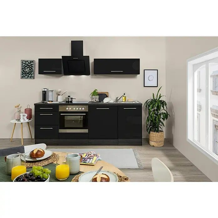 Respekta Premium Küchenzeile RP220ESCBO - Breite: 220 cm, Schwarz, Mit Elektrogeräten - Eine moderne Küche in Schwarz mit Arbeitsplatte, Spüle und Elektrogeräten. Hängeschränke und Dunstabzugshaube sorgen für Stauraum und Komfort.