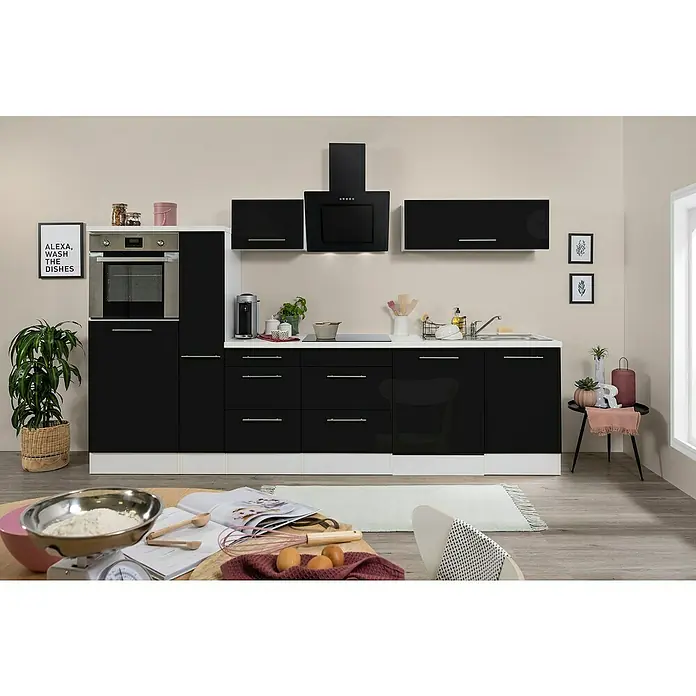 Respekta Premium Küchenzeile RP310HWSBO - Breite: 310 cm, Schwarz, Mit Elektrogeräten - Küchenaufnahme mit schwarzen Schränken, weißen Arbeitsplatten und modernen Geräten, die eine elegante und funktionale Kochumgebung zeigen.