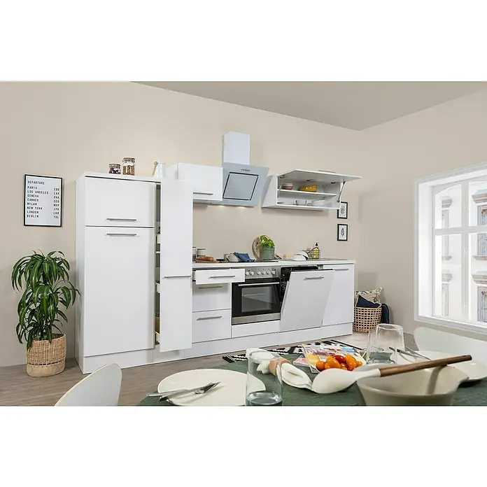 Respekta Premium Küchenzeile RP310WWCBO - Breite: 310 cm, Weiß, Mit Elektrogeräten - Eine moderne, weisse Küchenzeile mit Hängeschränken und einer Dunstabzugshaube bietet stilvollen Stauraum und Funktionalität.