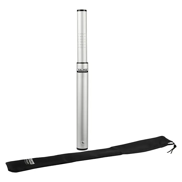 Calima Deichselwaage - Höhe: 43 cm, Geeignet für: Wohnwagen, Stützlast: 100 kg - Eine silberne Calima Campingausrüstung mit einer schwarzen Tragetasche, ideal für Outdoor-Abenteuer. Robuste Ausführung für zuverlässigen Einsatz.