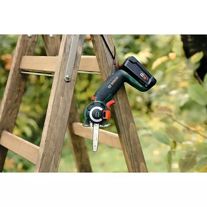 Bosch Power for All 18V NanoBlade-Säge AdvancedCut 18 - Leerlaufdrehzahl: 7.000 U/min, 18 V, 1 Akku - Stimmungsaufnahme