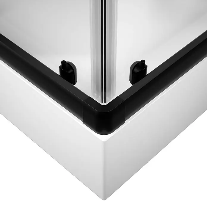 Aurlane Cabina de ducha completa Multi Place - 80 x 80 x 195 cm, Blanco/Negro - Primer plano de una cabina de ducha con marco negro y paneles de vidrio transparente, mostrando un diseño de baño moderno.