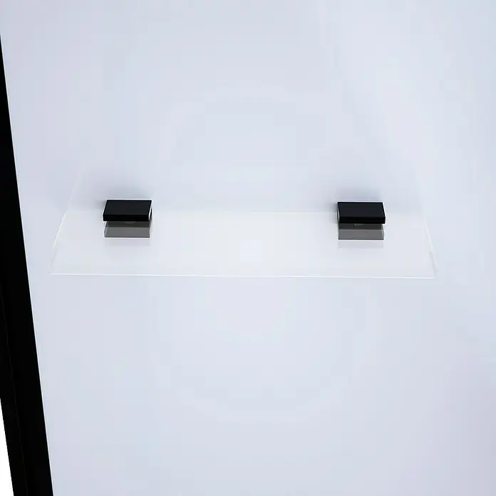 Aurlane Cabina de ducha completa Multi Place - 80 x 80 x 195 cm, Blanco/Negro - Primer plano de una estantería transparente con soportes negros sobre una pared blanca, mostrando un diseño minimalista y moderno.