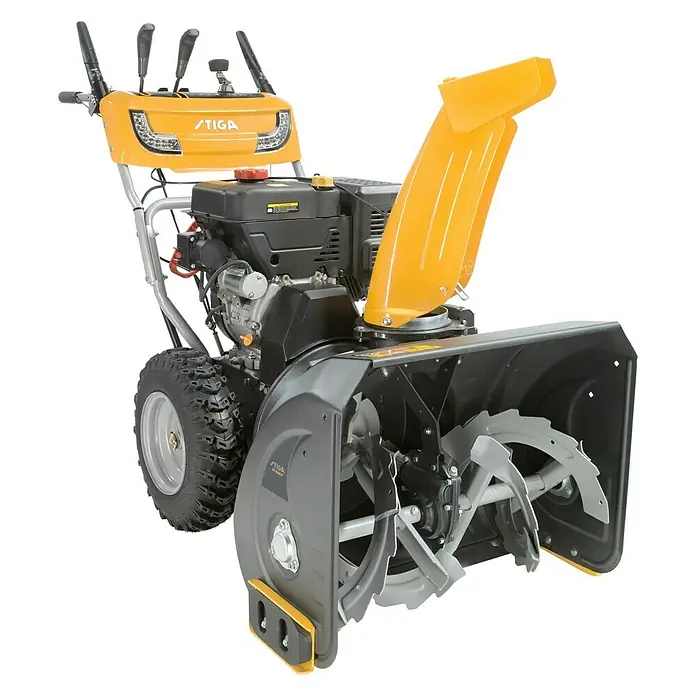 Stiga Benzin-Schneefräse ST 5266 P - 6,2 kW, 302 cm³, Arbeitsbreite: 66 cm - Nahaufnahme einer gelb-schwarzen STIGA Schneefräse, die für den Wintereinsatz konzipiert ist.
