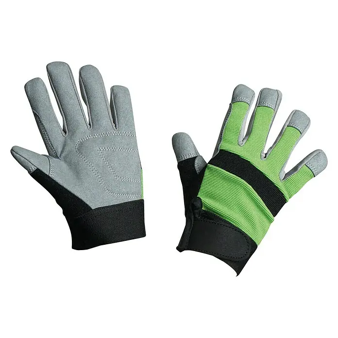 Freund Victoria Guantes de trabajo infantiles - Talla del guante: 6, Verde - Un par de guantes de trabajo, uno gris con un patrón en zigzag y el otro verde con una franja negra, para la protección en el trabajo.