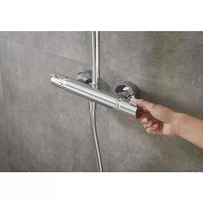 Hansgrohe Croma Duschsystem Croma Showerpipe 220 - Mit Thermostatarmatur, Lochabstand: 103,8 cm, Anzahl Strahlarten: 4 Stk., Chrom - Anwendungsbeispiel