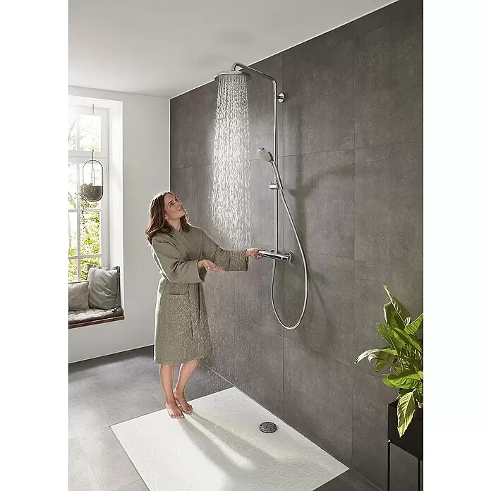 Hansgrohe Croma Duschsystem Croma Showerpipe 220 - Mit Thermostatarmatur, Lochabstand: 103,8 cm, Anzahl Strahlarten: 4 Stk., Chrom - Anwendungsbeispiel