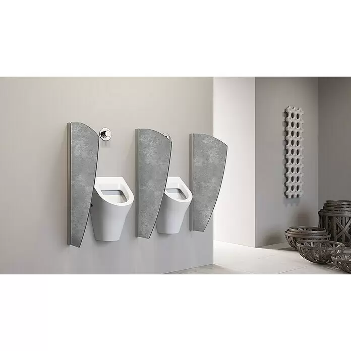 GEO Urinal-Trennwand Segel - 50 x 90 cm, Aluminium, Villar - Stimmungsaufnahme