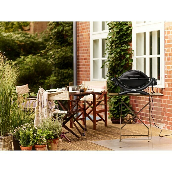 Weber Elektrogrill Q 1400 Stand2,2 kW, Hauptgrillfläche: 43 x 32 cm Mood Shot