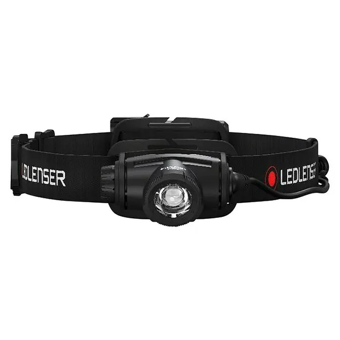 Ledlenser Stirnlampe H5 Core - 15 lm - 350 lm, IP67 - Nahaufnahme einer schwarzen Ledlenser Stirnlampe mit verstellbarem Kopfband für optimale Sicht bei Outdoor-Aktivitäten.