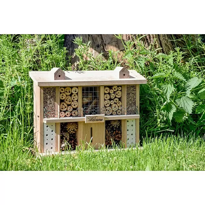 Dobar Insektenhotel Landsitz Superior - 47 x 12,5 x 34 cm, Eiche - Stimmungsaufnahme