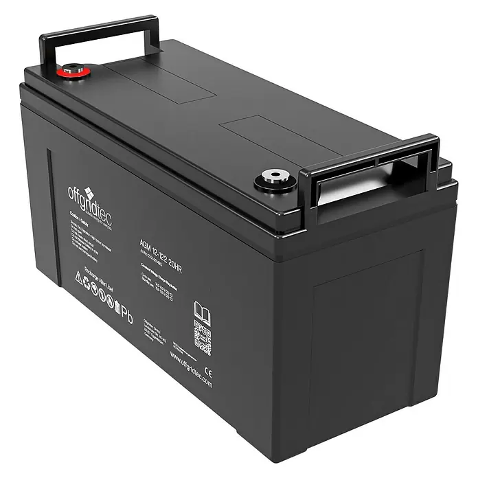 Offgridtec Solarbatterie - 122 Ah, 12 V - Ein schwarzer offgridtec AGM 12-122 20HR Akku mit Tragegriffen und Anschlüssen, ideal für Solaranlagen und Notstromversorgung.