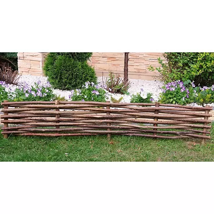 Beeteinfassung - Haselnuss, 90 x 20 cm - Stimmungsaufnahme