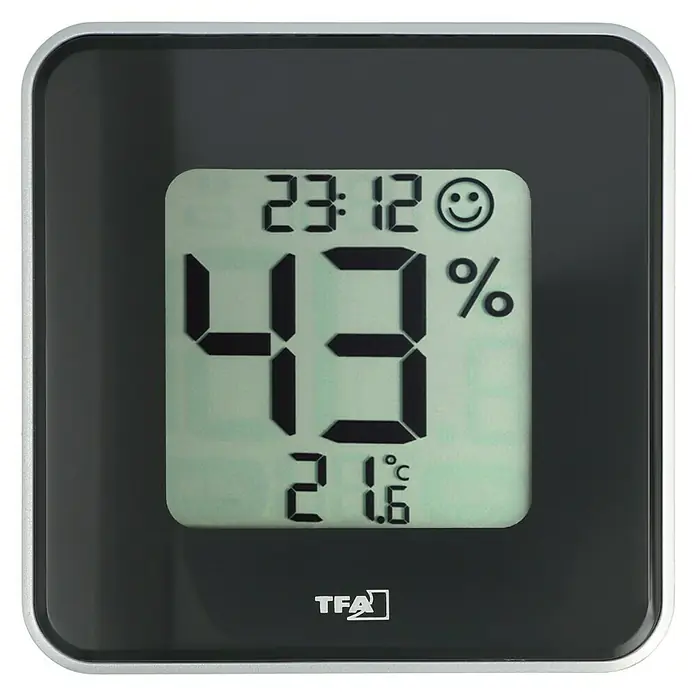 TFA Dostmann Thermo-Hygrometer Style - Breite: 10,5 cm - Digitales Thermo-Hygrometer von TFA mit Anzeige von Zeit, Luftfeuchtigkeit (43%) und Temperatur (21,6°C).