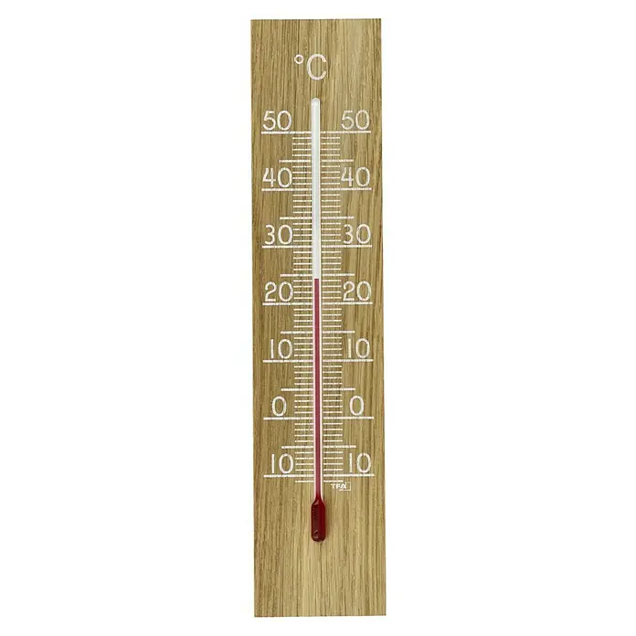 TFA Dostmann Innen-Thermometer - Analog, L x B x H: 1,2 x 4,6 x 20 cm, Eiche - Ein hölzernes Thermometer, das eine Temperatur von etwa 22 Grad Celsius anzeigt.