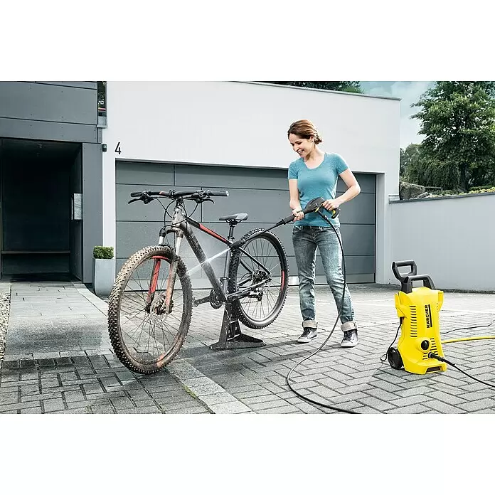 Kärcher Hochdruckreiniger K 2 Power Control Home - 1.400 W, Max. Druck: 110 bar, Fördermenge: 360 l/h - Anwendungsbeispiel