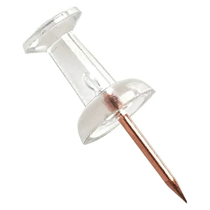 Pinnwandstift - Transparent/Rosegold, Gesamtstückzahl: 25 - Nahaufnahme einer Reißzwecke mit transparentem Kopf und kupferfarbenem Stift auf schwarzem Hintergrund. Bürobedarf für Pinnwände.