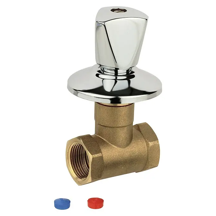 Unterputzventil - ½″, Messing - Nahaufnahme eines Ventils mit Chromgriff, goldenem Messingkörper und roten und blauen Markierungen, ideal für Sanitäranwendungen.