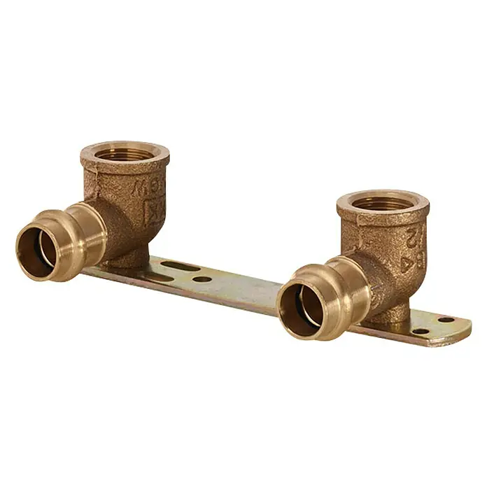 Montageeinheit - Innengewinde: ½″, Messing - Ein Messing-Wasseranschluss mit einer Montageplatte. Ideal für Sanitärinstallationen mit stabilen Verbindungen.