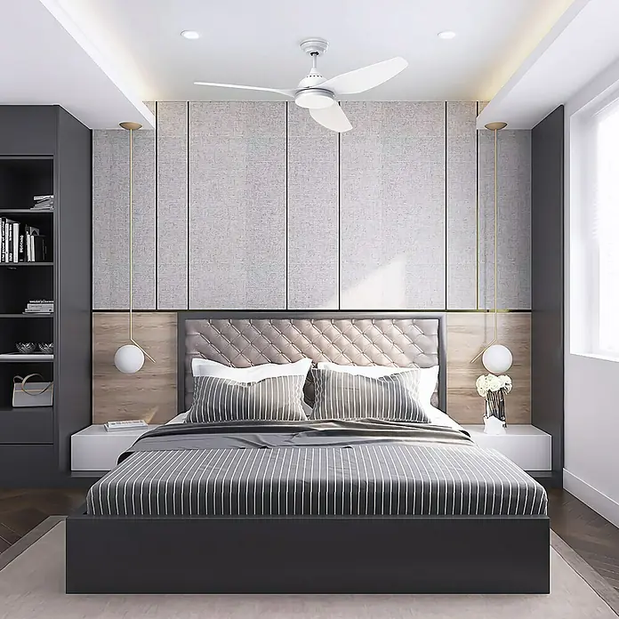 Arte confort Ventilador de techo Foz - Blanco, 127 cm, Blanco cálido - Un dormitorio con un moderno ventilador de techo para una circulación de aire óptima. La cama está adornada con ropa de cama elegante.