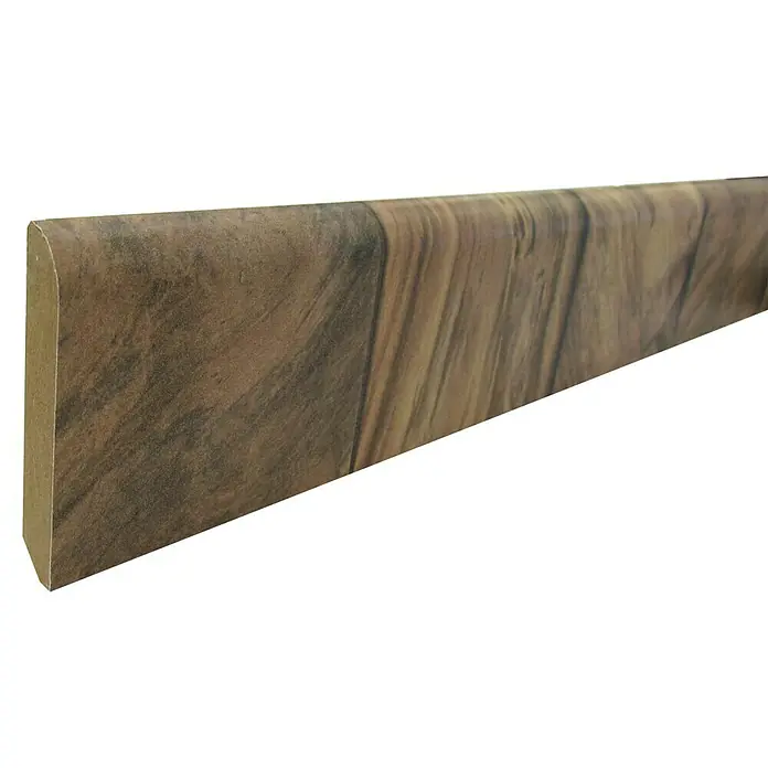 Bariperfil Rodapié Diamond Natural - 2,44 m x 10 mm x 70 mm - Atractivo zócalo con aspecto de madera, ideal para un diseño interior elegante y transiciones limpias entre pared y suelo.