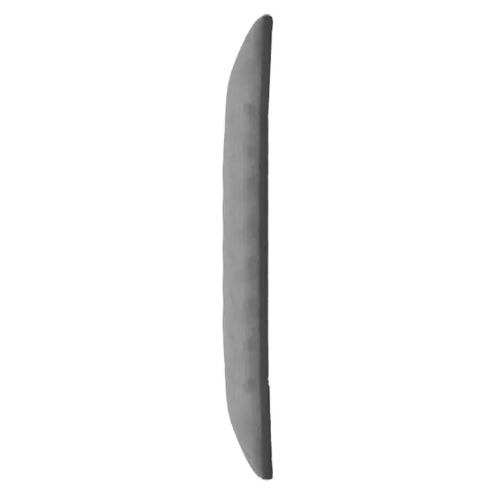 Fllow Wandpolster-Set Velvet A2 - 300 x 120 cm, Grau - Nahaufnahme eines hellgrauen Kajalstifts, der sich ideal für präzise Linien und definierte Augen eignet.