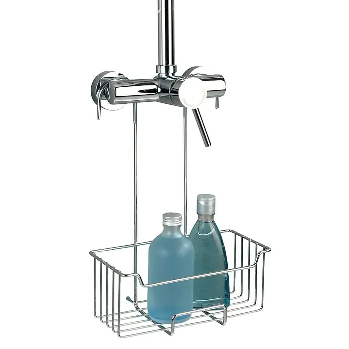 Wenko Duschkorb Milo - 14 x 25 x 36 cm, Edelstahl, Glänzend - Duschregal mit zwei blauen Flaschen, die an einer verchromten Duscharmatur befestigt sind, ideal für Shampoo und Duschgel.