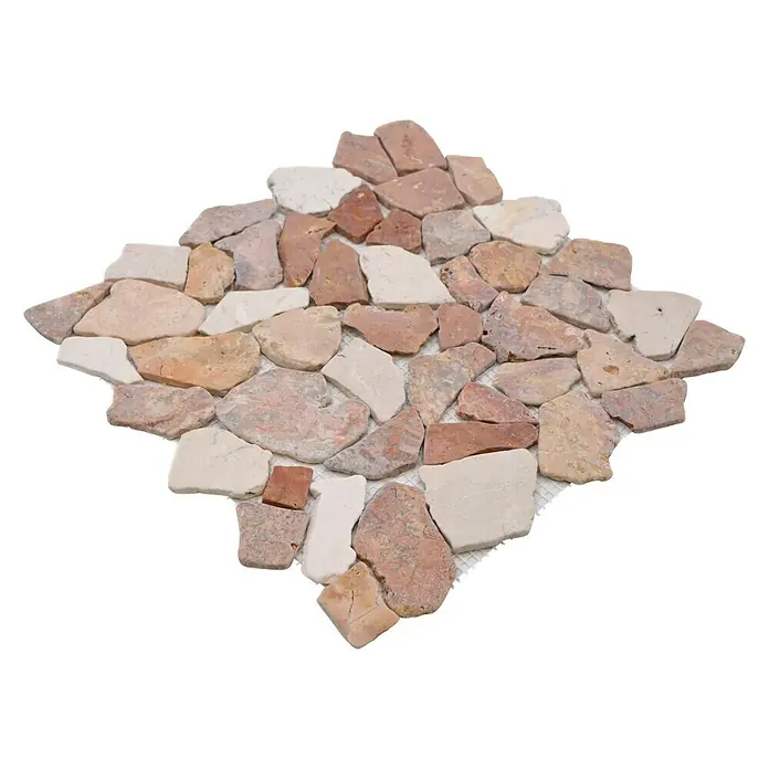 Mosaikfliese Mix CIOT 30/130 - 30,5 x 30,5 cm, Rot/Weiß, Matt - Detailaufnahme einer dekorativen Natursteinmosaikfliese in verschiedenen Erd- und Weißtönen, ideal für Wand- und Bodenverkleidungen.