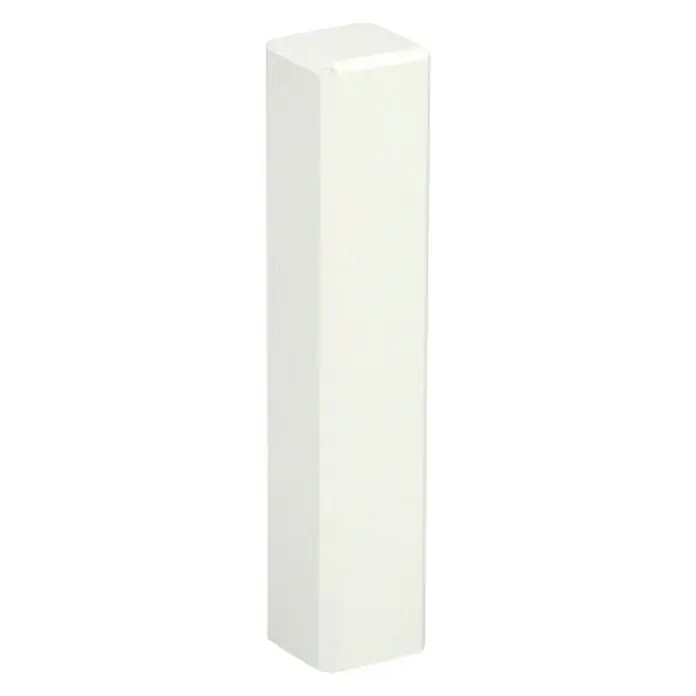 Eckstäbchen - 21 x 21 x 95 mm, Weiß, 4 Stk. - Ein weißer, rechteckiger Pfosten steht aufrecht. Das Produkt hat eine glatte Oberfläche und ist in einem einfachen Design gehalten.