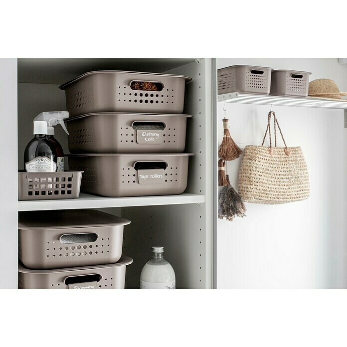 SmartStore KorbL x B x H: 37 x 28 x 10 cm, Kunststoff, Taupe Mood Shot