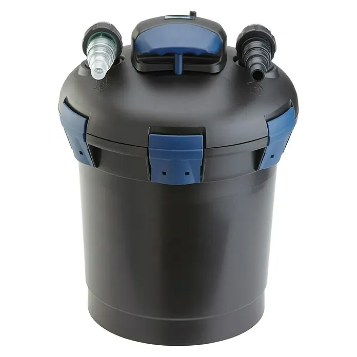 Oase Druckfilter BioPress Set 6000 - 40 W, Teichgröße: 6 m³ - Ein detailliertes Foto eines schwarzen Aquariumfilters mit blauen Akzenten, ideal für die Wasseraufbereitung.
