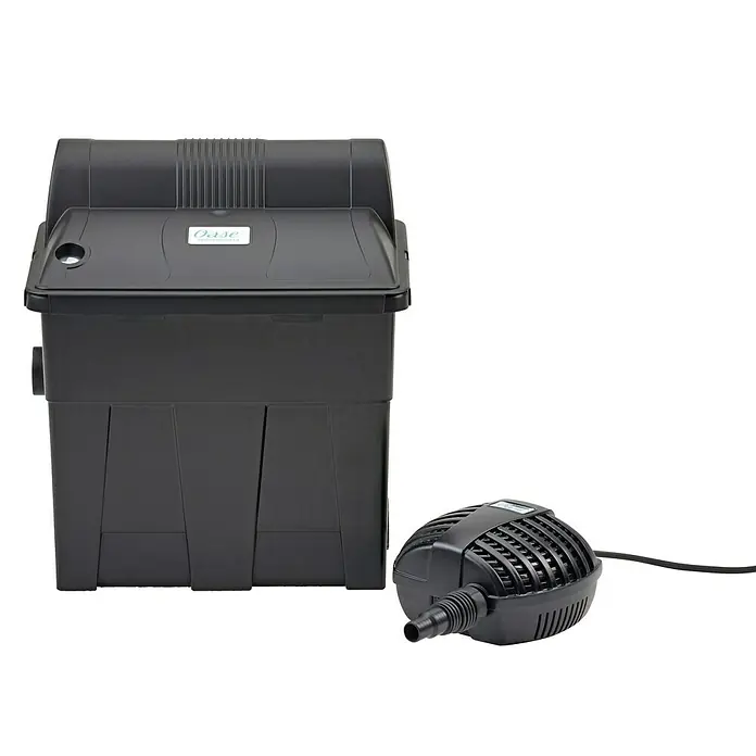 Oase Durchlauffilter BioSmart Set 7000 - 40 W, Teichgröße: 7 m³ - Ein schwarzer Oase Teichfilter mit Pumpe, ideal für die Reinigung und den Betrieb von Gartenteichen.