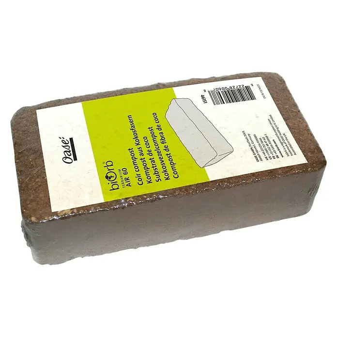 biOrb Kompost aus Kokosfasern492 g - Ein Quader Kokosfaserkompost von Oase BiOrb Terrarium Air 60. Der Kokosfaserblock ist in Folie verpackt und mit einem Etikett versehen.