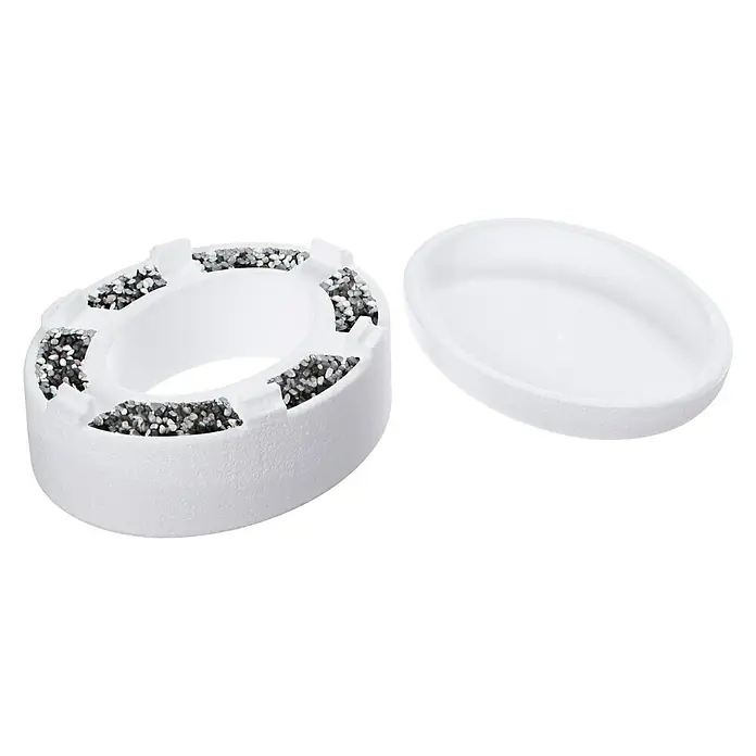 Pontec Eisfreihalter PondoPolar - Polystyrol, Rund - Ein weißer, runder Aschenbecher mit schwarzem Kies und passendem Deckel. Ideal für den Innen- und Außenbereich.