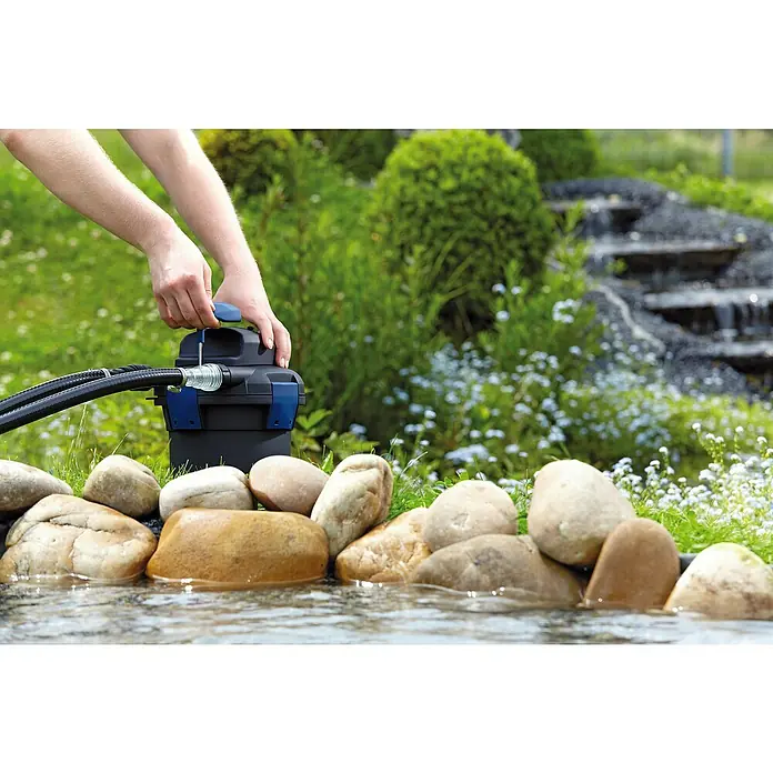 Oase Druckfilter BioPress Set 10000 - 70 W, Teichgröße: 10 m³ - Der Oase Filter sorgt für sauberes Teichwasser und ist einfach zu bedienen. Ideal für einen klaren und gesunden Teich.