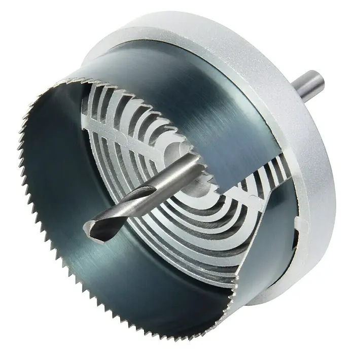 Wolfcraft Lochsäge - Arbeitsdurchmesser: 68 mm, Schnitttiefe: 23 mm - Nahaufnahme einer Lochsäge mit Zentrierbohrer. Ideal für präzise Löcher in verschiedenen Materialien.