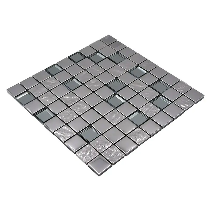 Mosaikfliese Quadrat Crystal XCM 32SB5 - 30 x 30 cm, Silber Metallic, Glänzend - Quadratische silberne Mosaikfliese mit glänzenden und strukturierten Oberflächen für moderne Wandgestaltung.