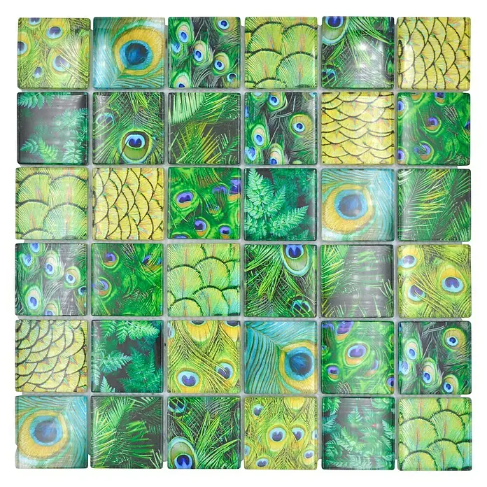 Mosaikfliese Crystal Wildlife XCM WL88 - 29,8 x 29,8 cm, Grün, Glänzend - Mosaikfliesen mit Pfauenfedermuster, ideal für kreative Wandgestaltungen und als Blickfang im Badezimmer oder Küche.